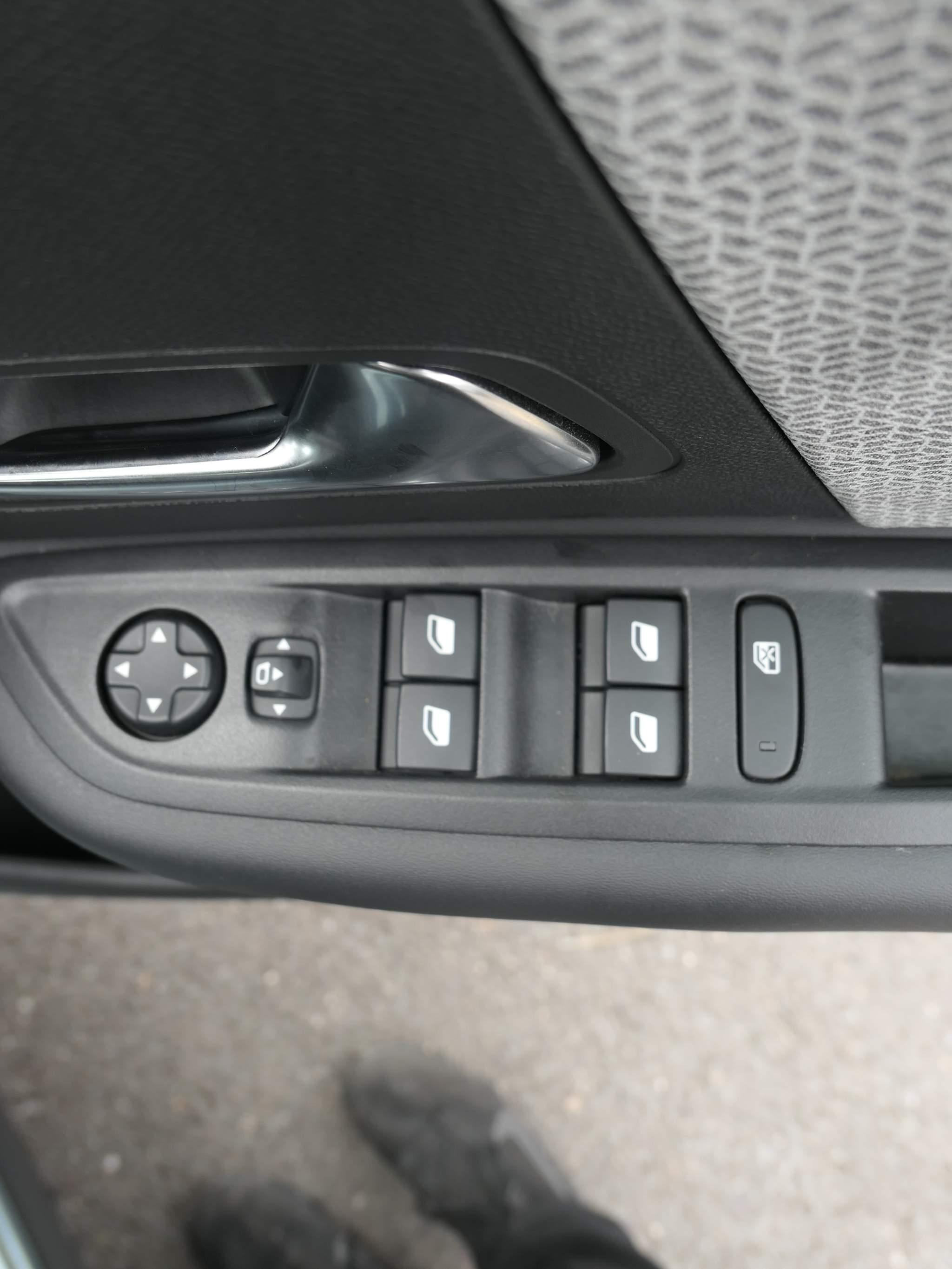 Citroen C4 Image 14