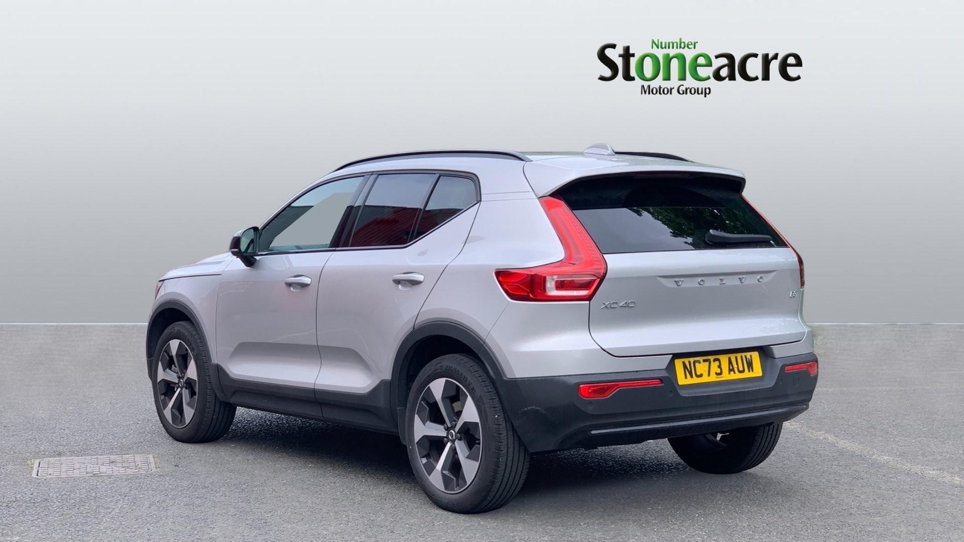 Volvo XC40 Image 2