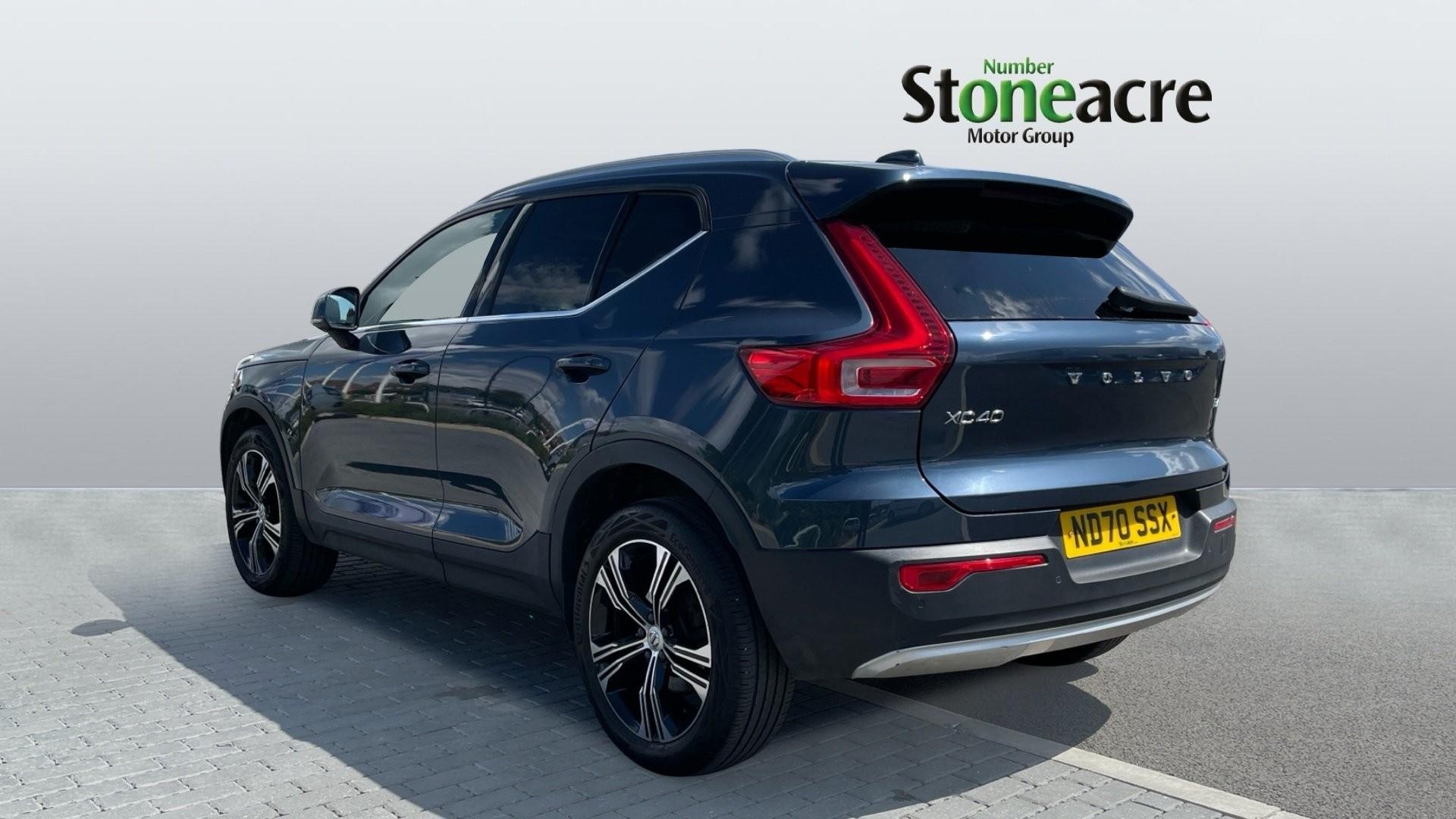 Volvo XC40 Image 2