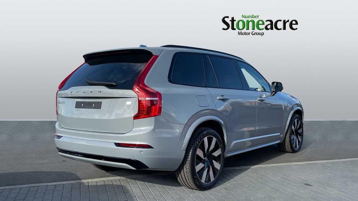 Volvo XC90 Image 7