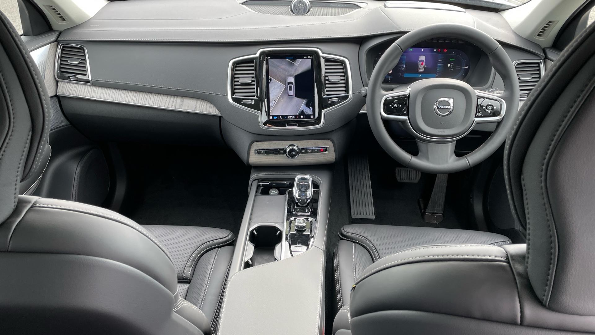 Volvo XC90 Image 21