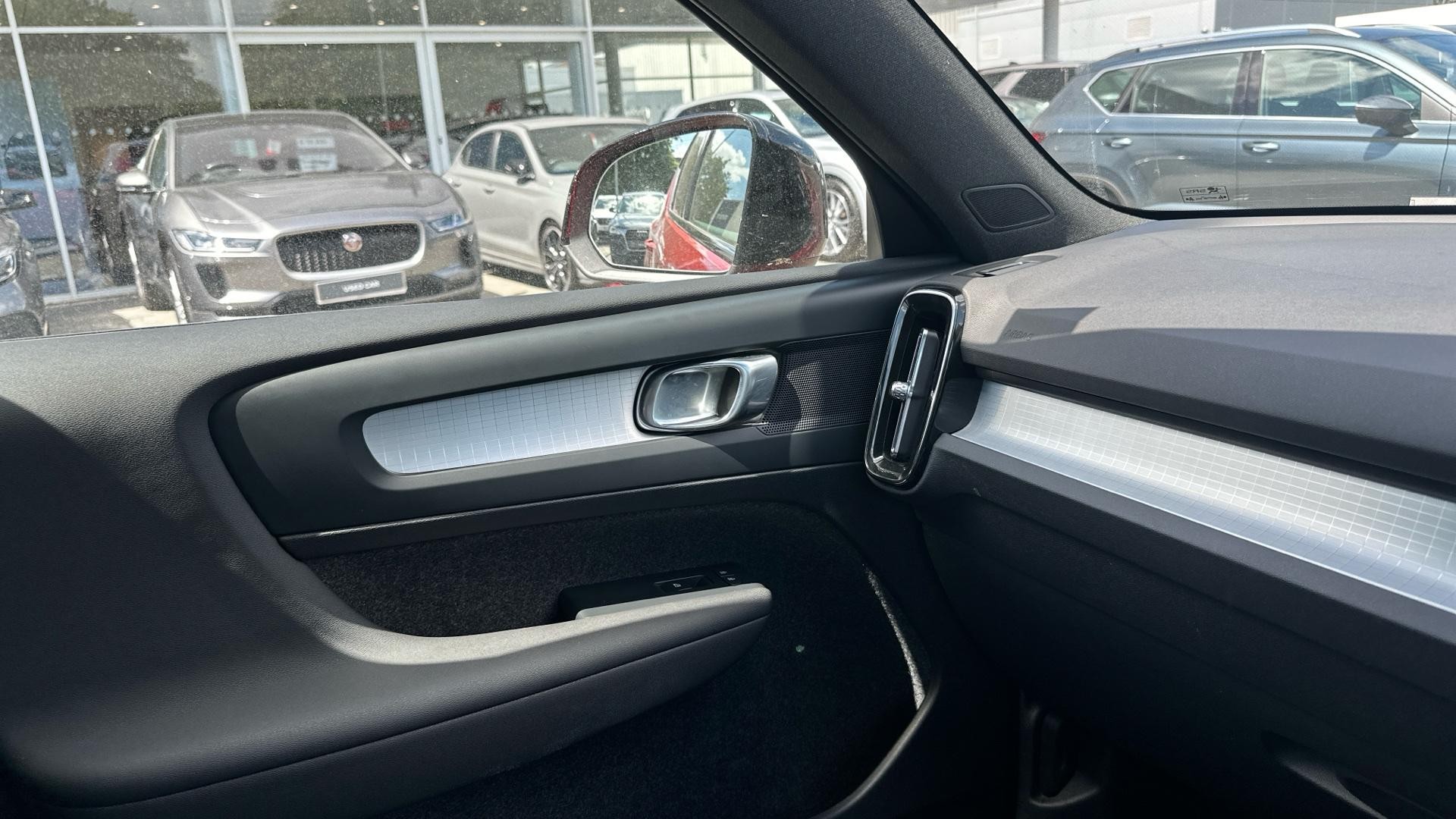 Volvo XC40 Image 22