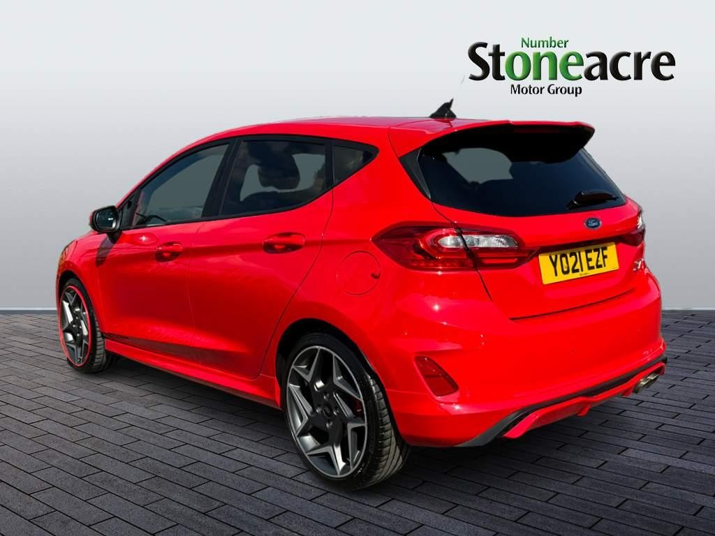 Ford Fiesta Image 5