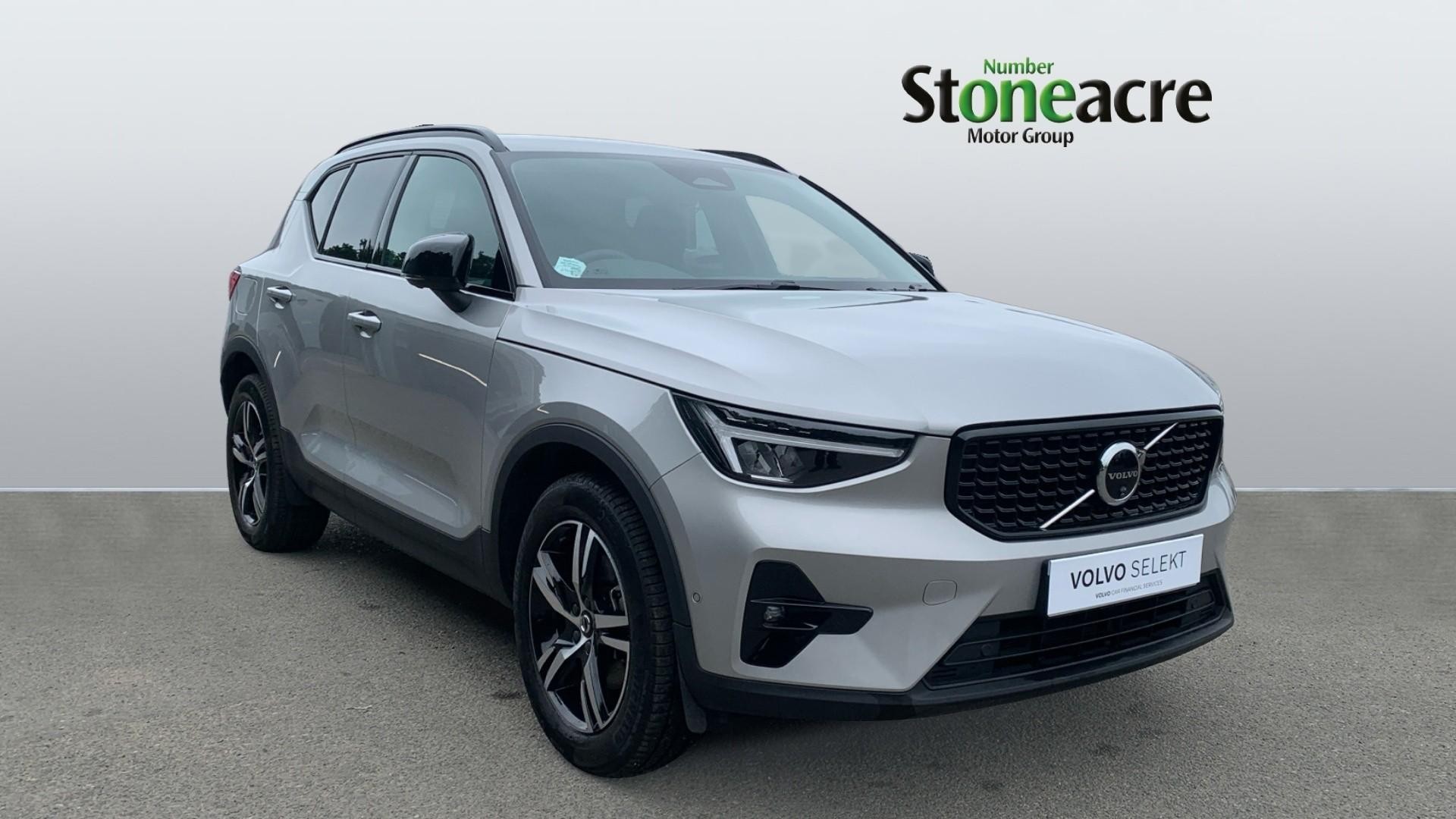 Volvo XC40 Image 1