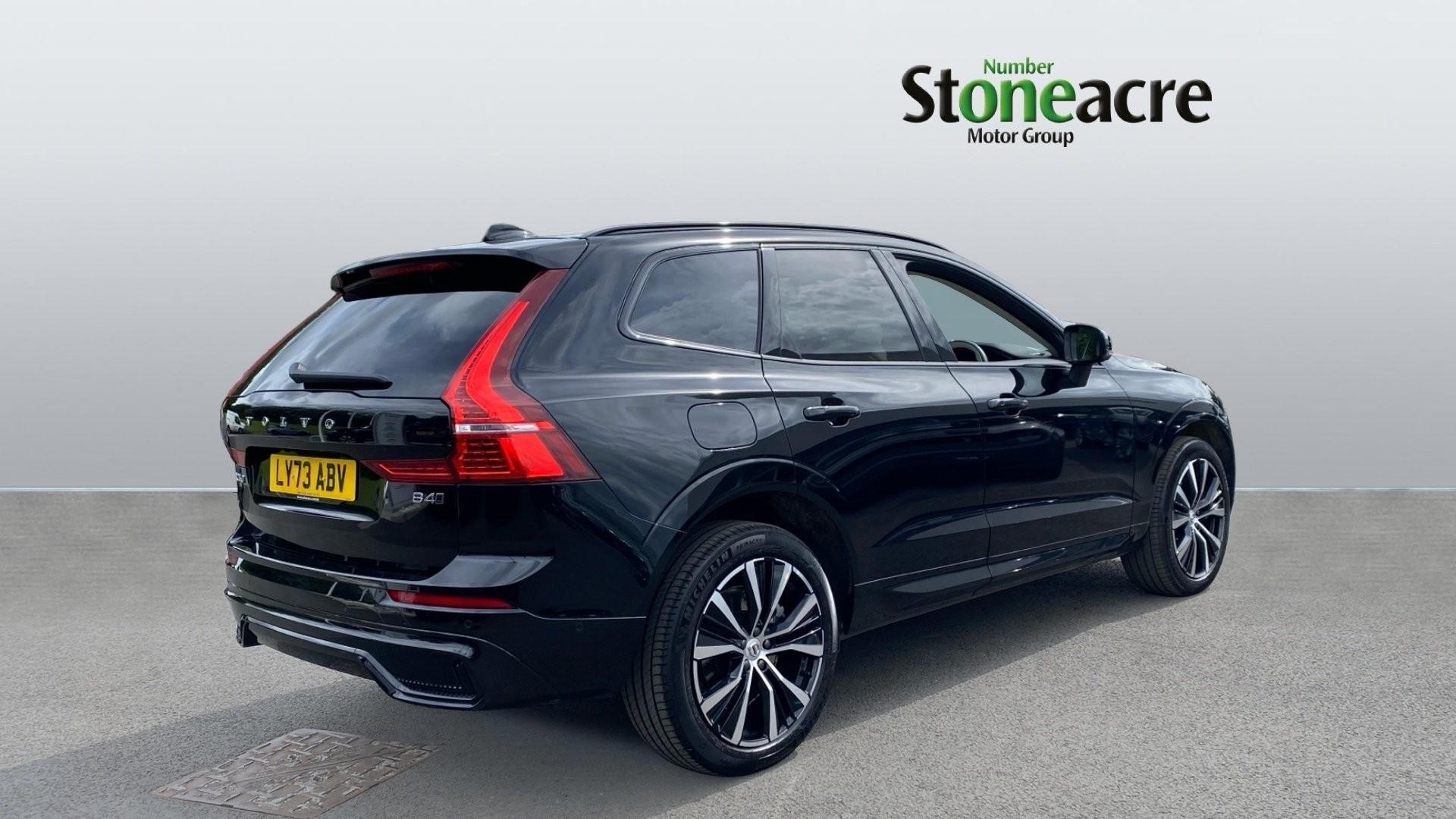 Volvo XC60 Image 8