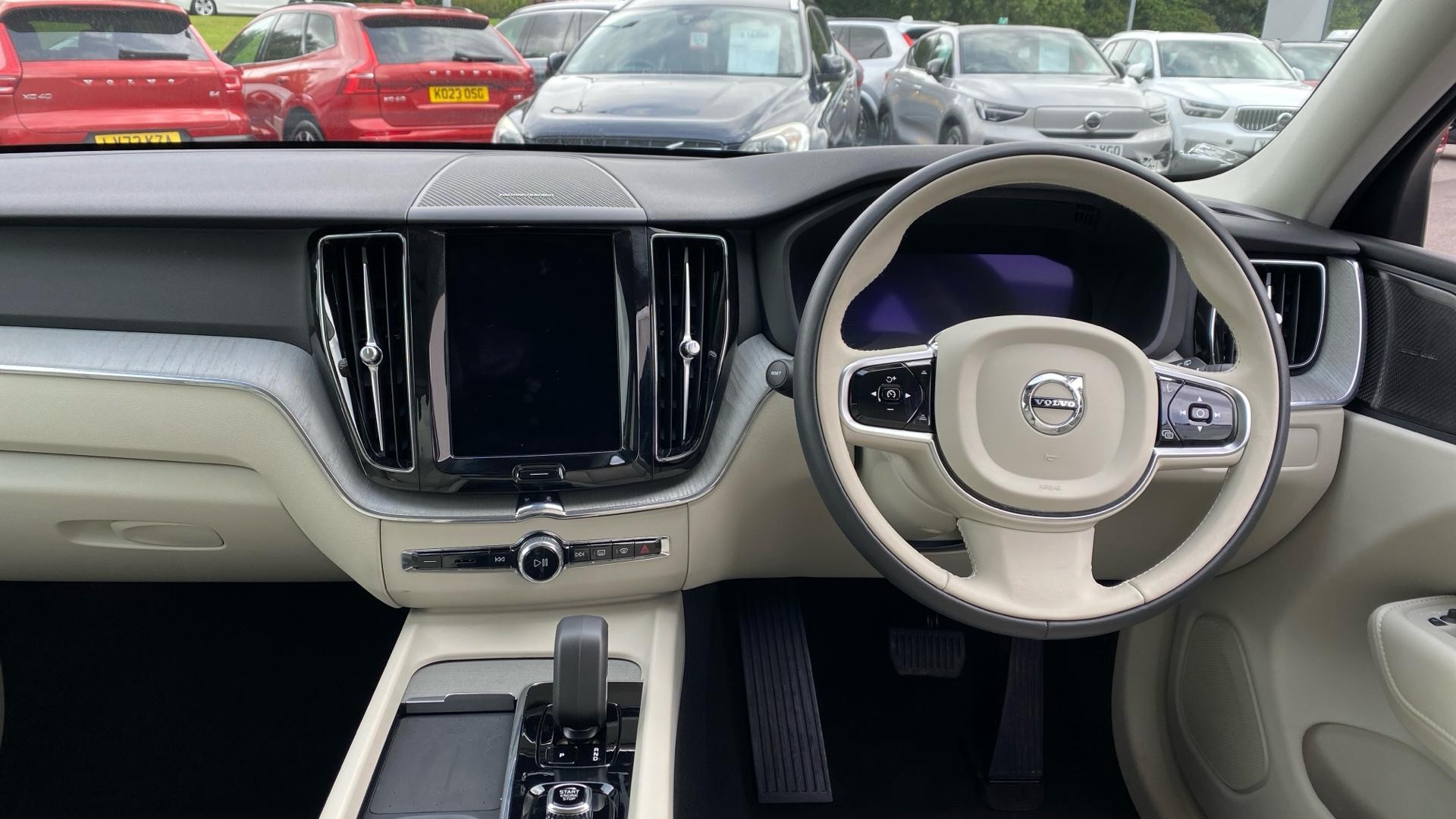 Volvo XC60 Image 21