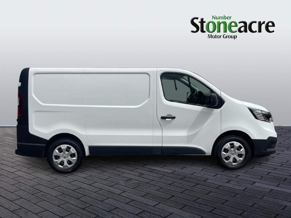 Renault Trafic Image 4