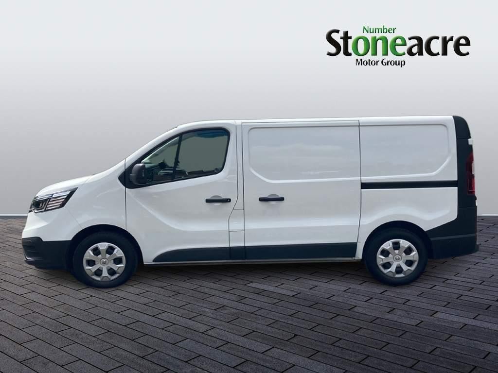 Renault Trafic Image 8