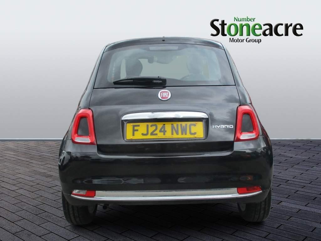 Fiat 500 Hybrid Image 4