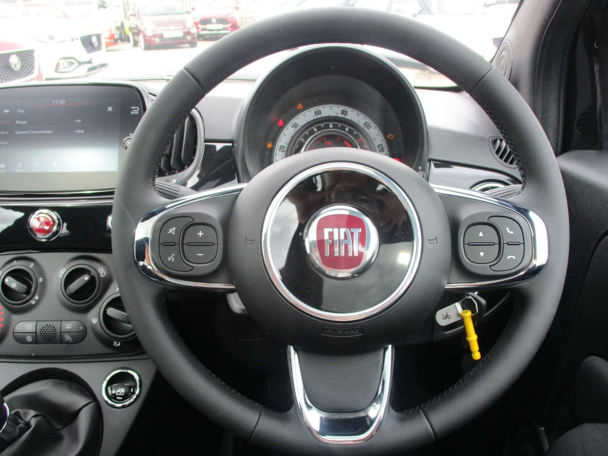 Fiat 500 Hybrid Image 21