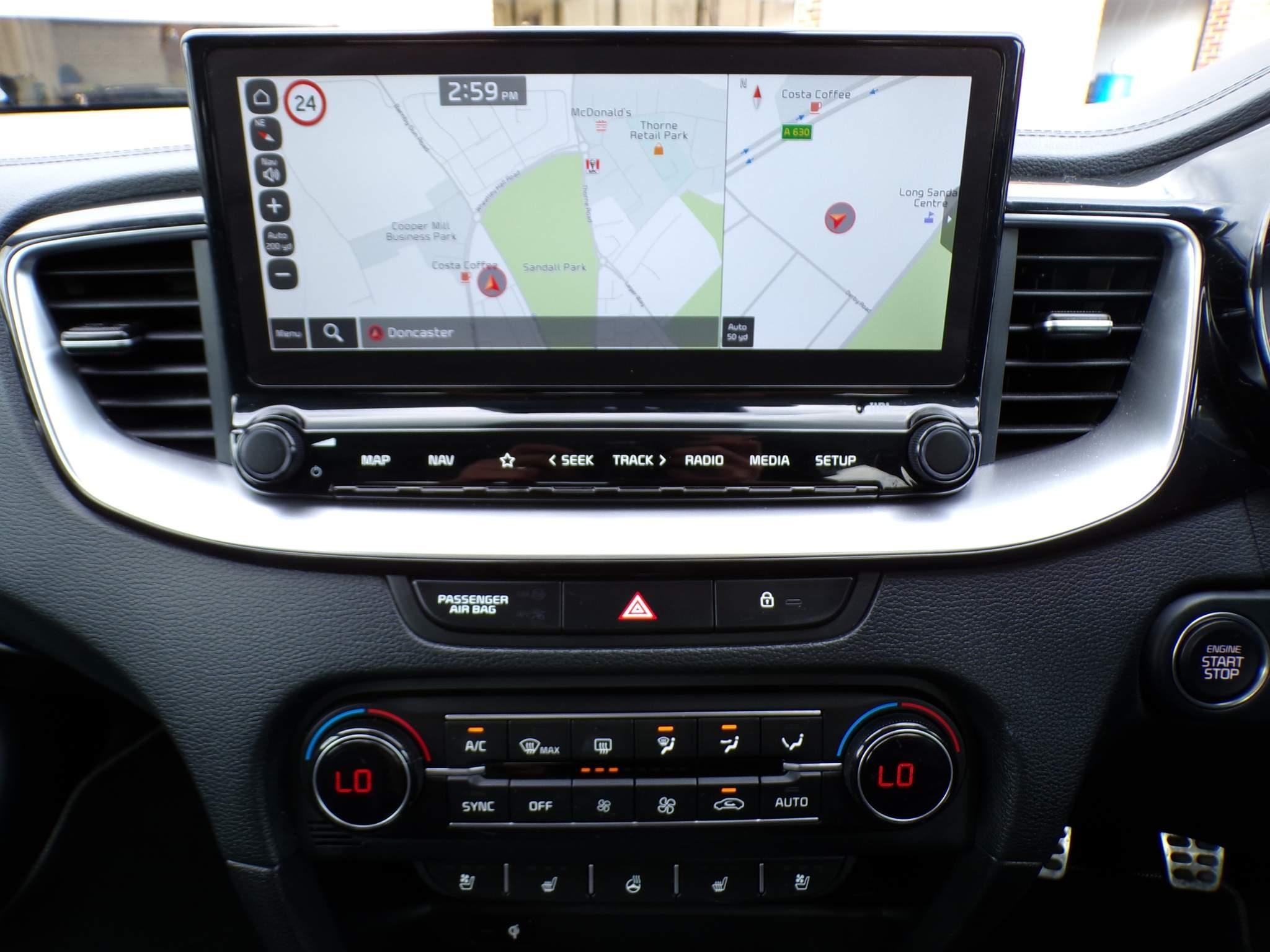 Kia XCeed Image 17