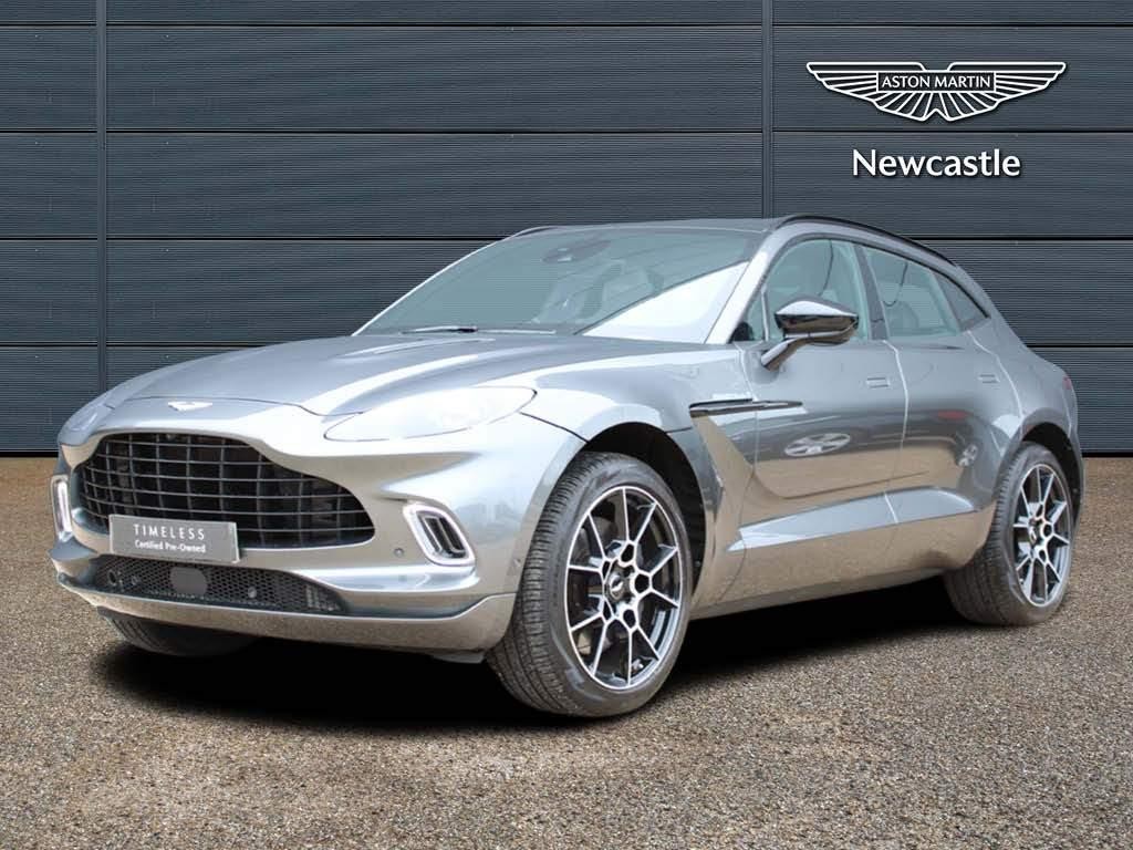 Aston Martin DBX Image 13