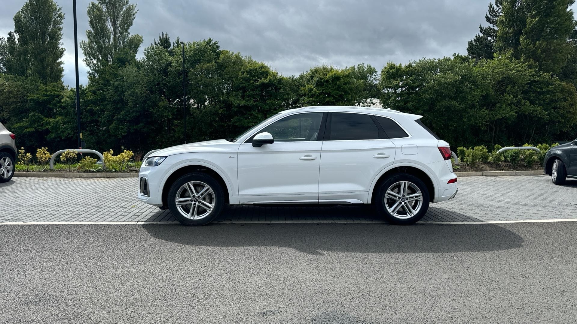 Audi Q5 Image 8