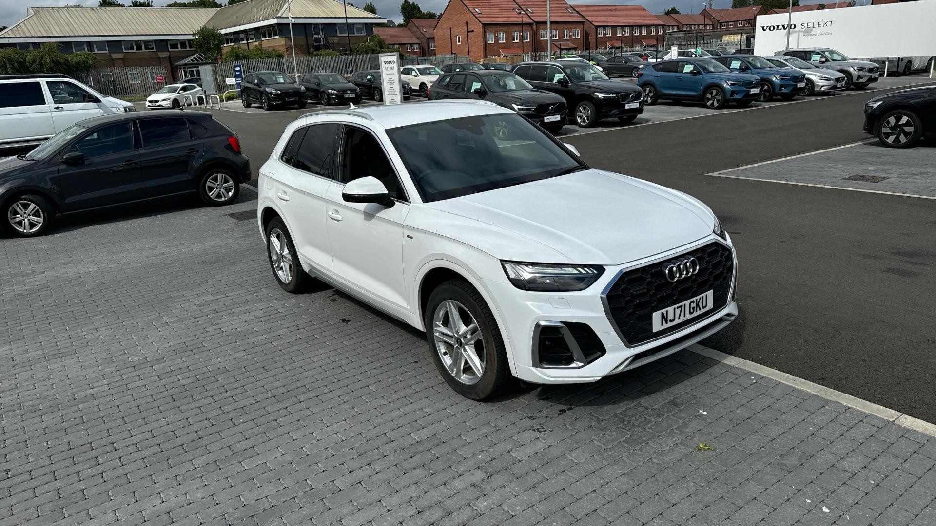 Audi Q5 Image 23