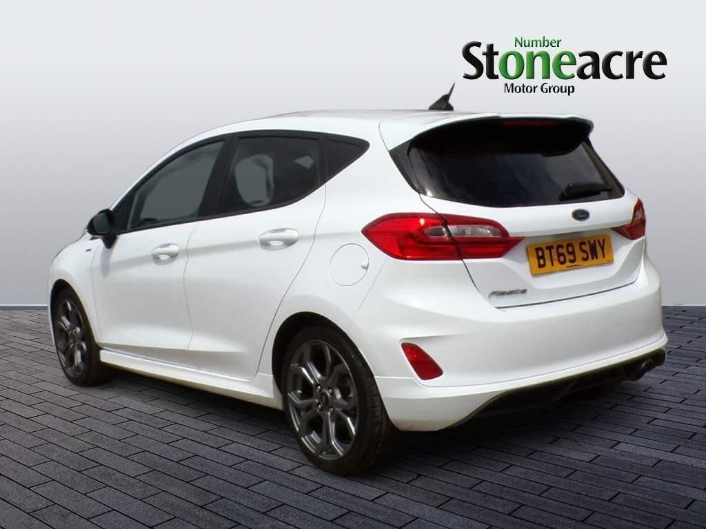 Ford Fiesta Image 5