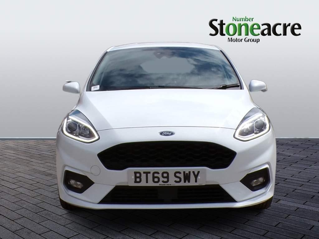 Ford Fiesta Image 8