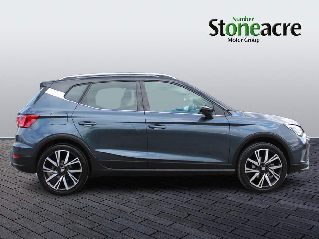 SEAT Arona Image 2