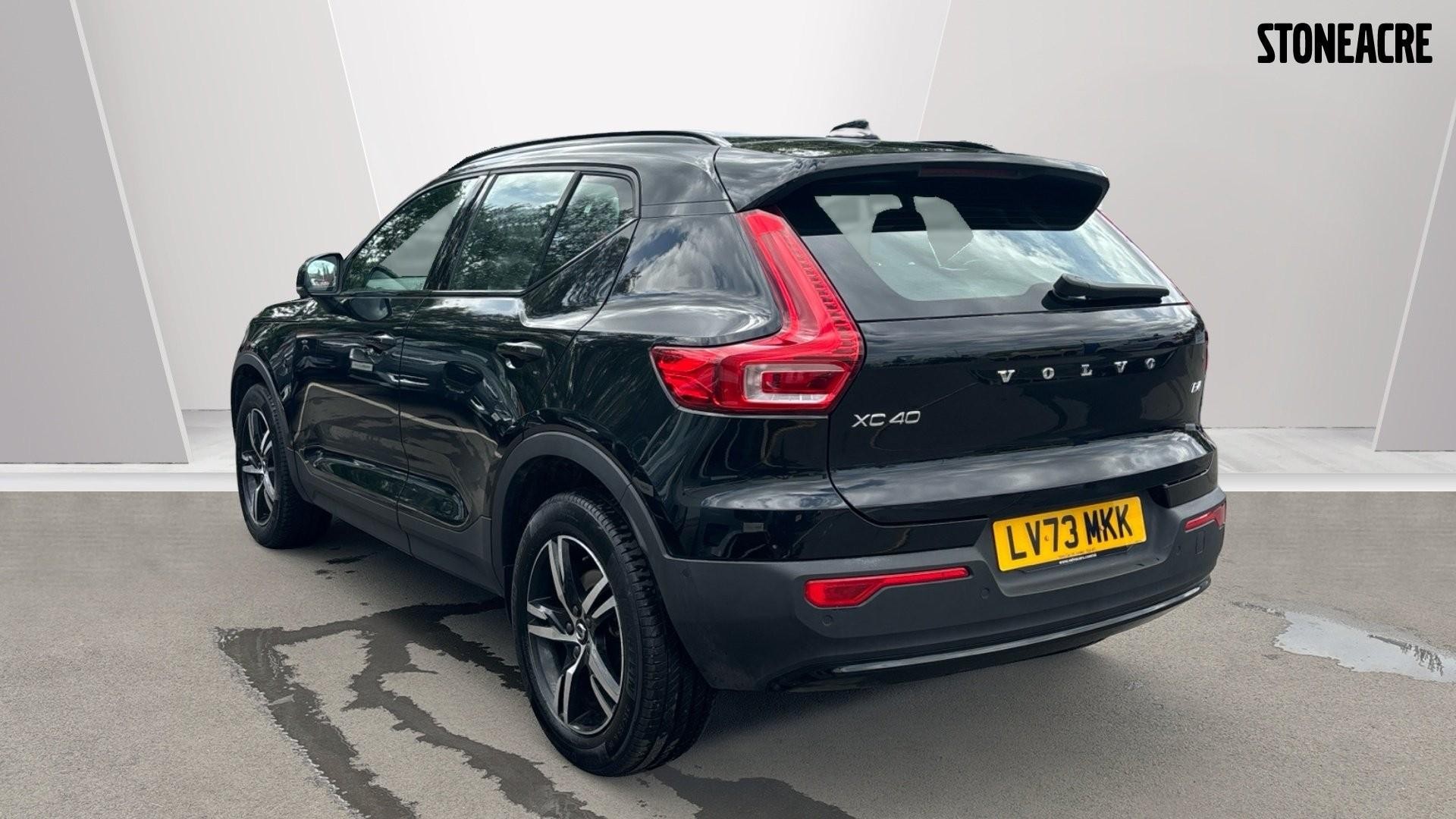 Volvo XC40 Image 2