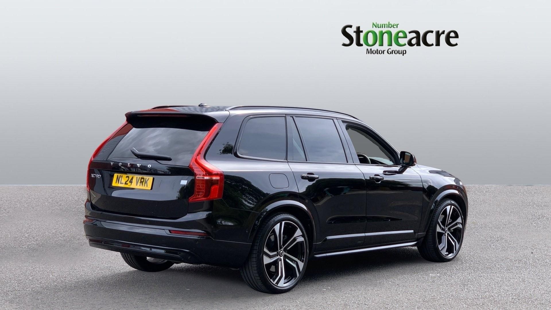 Volvo XC90 Image 8