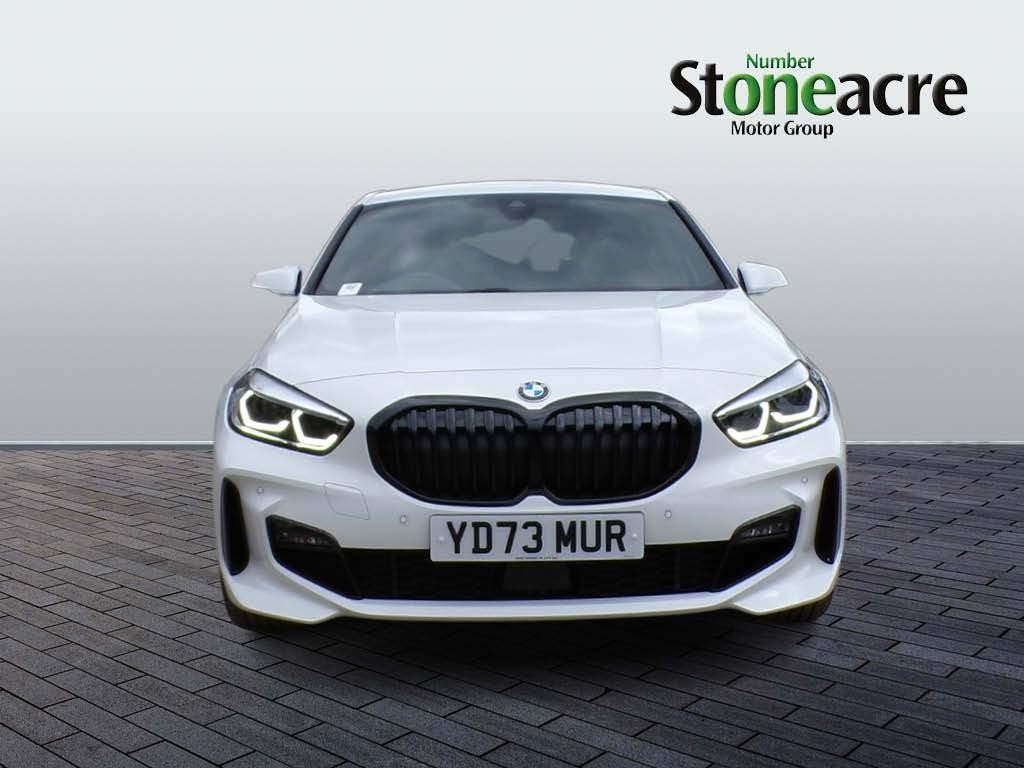 BMW 1 Series Image 8