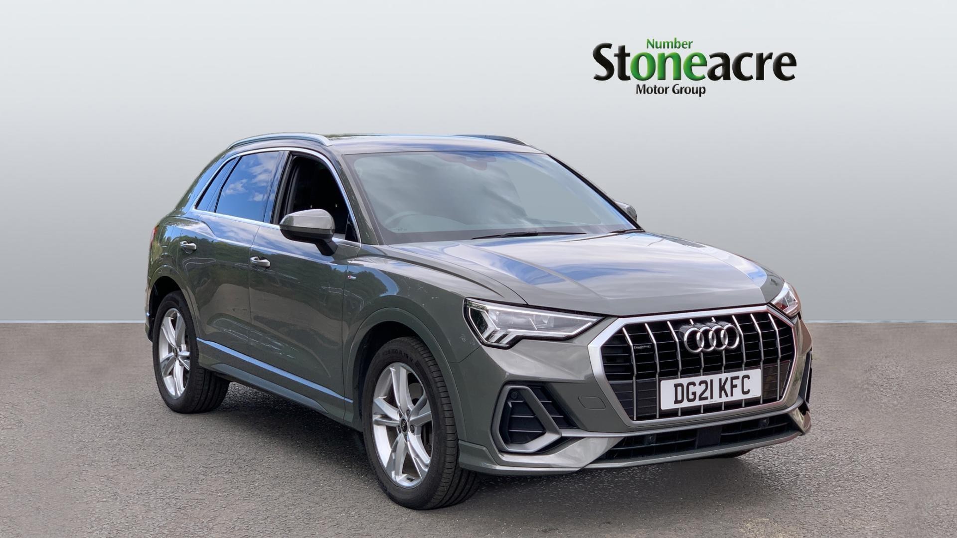 Audi Q3 Image 1