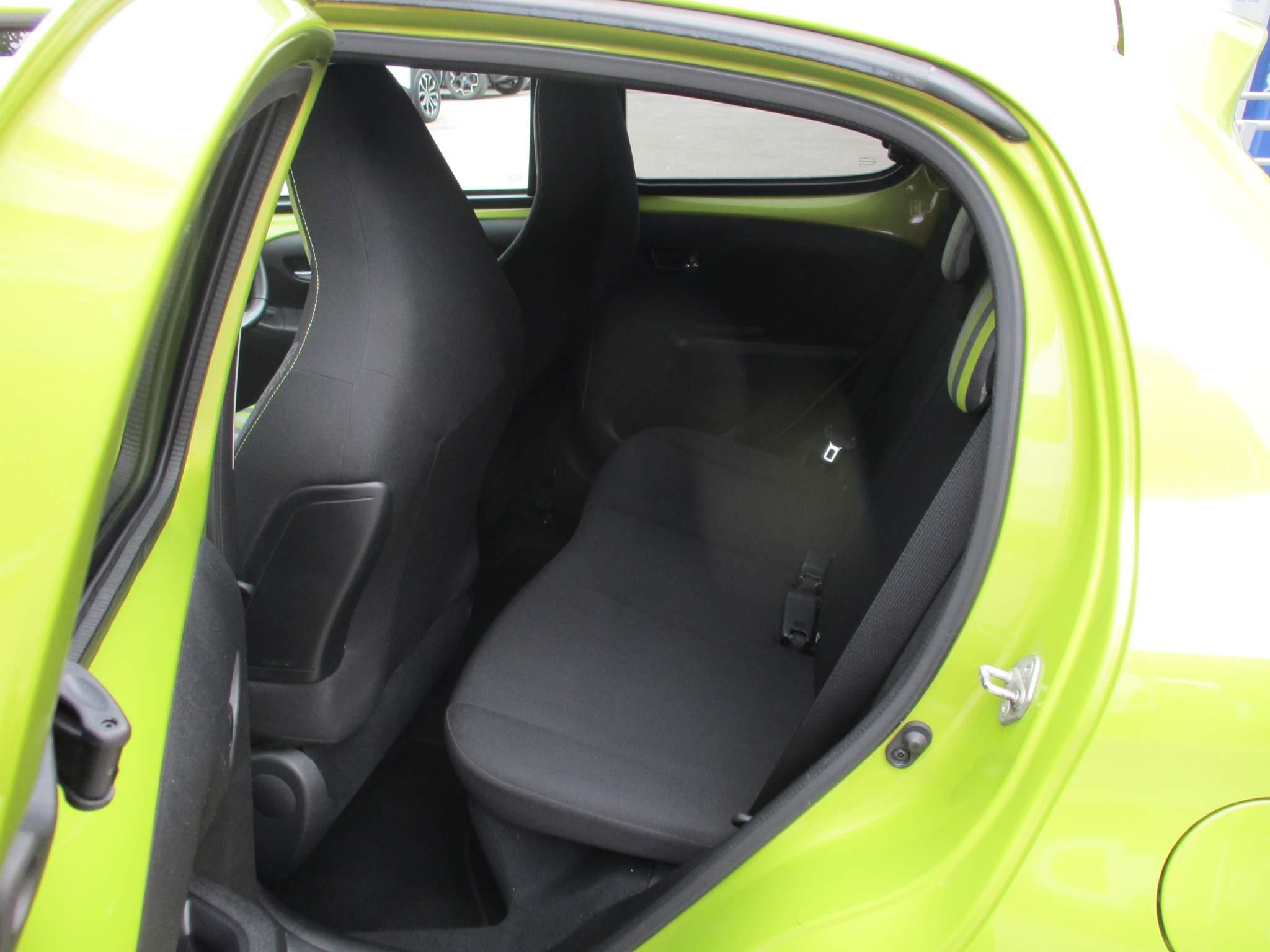 Peugeot 108 Image 15