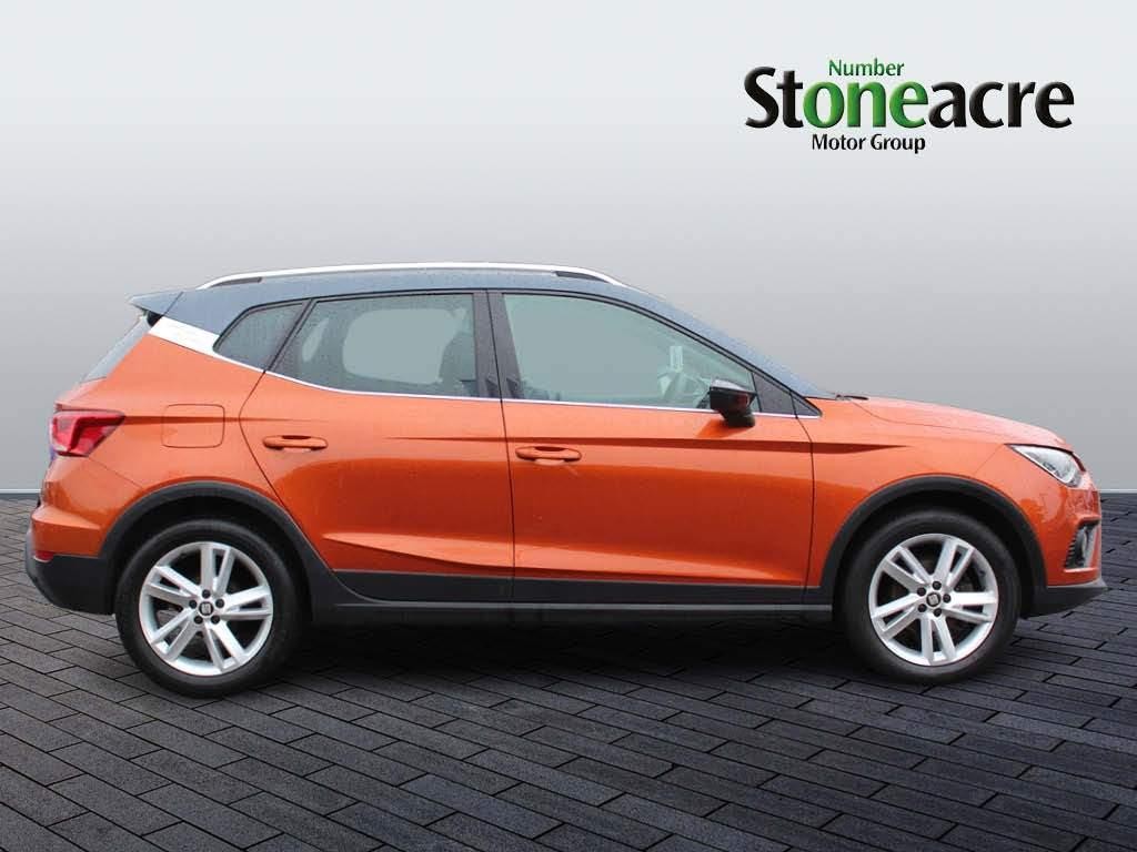 SEAT Arona Image 2