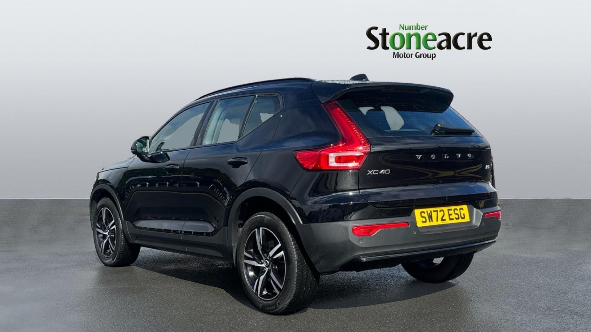 Volvo XC40 Image 2