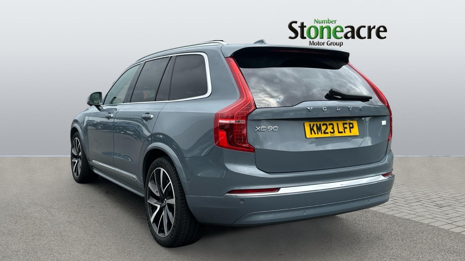 Volvo XC90 Image 2