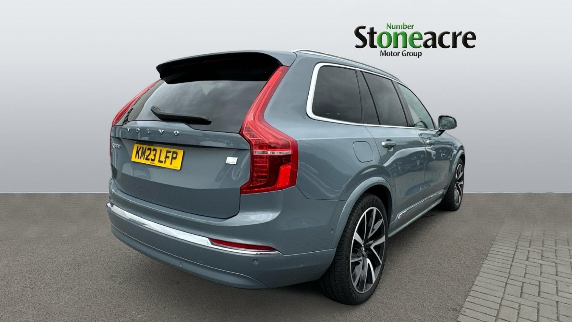 Volvo XC90 Image 8