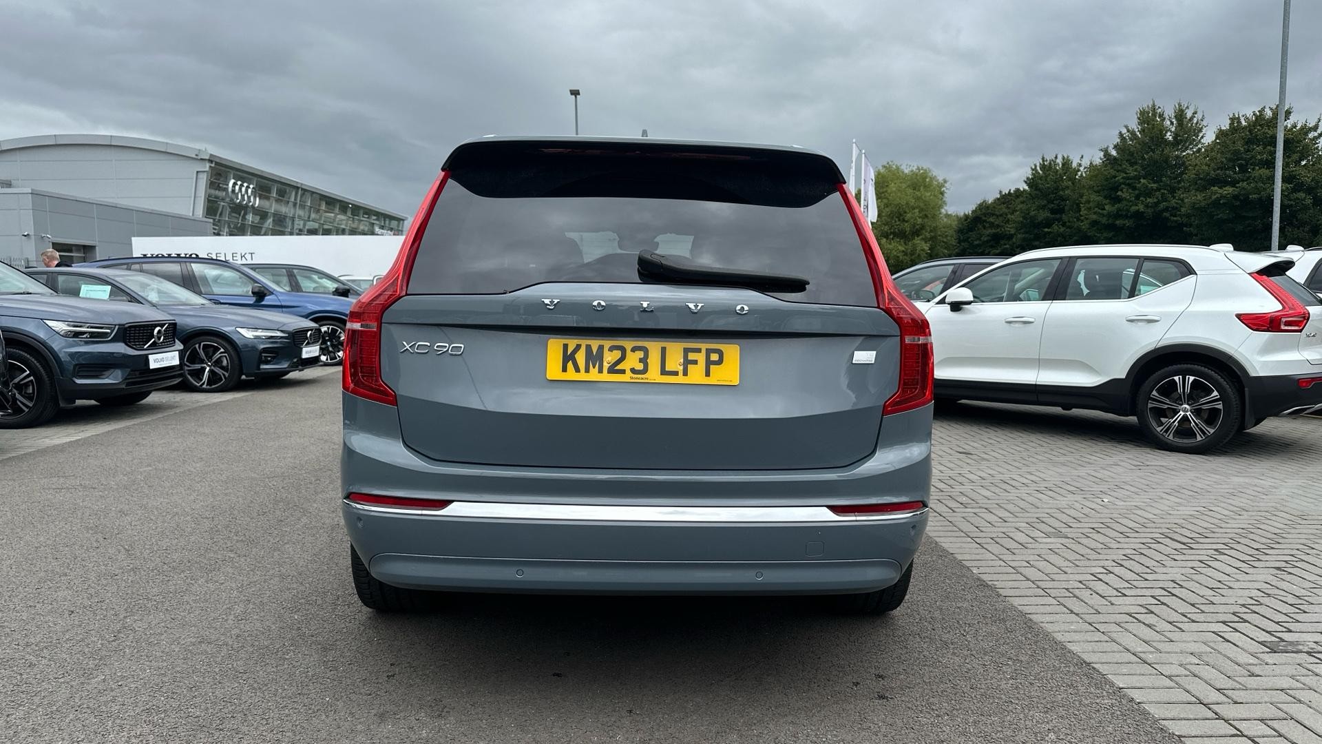 Volvo XC90 Image 14