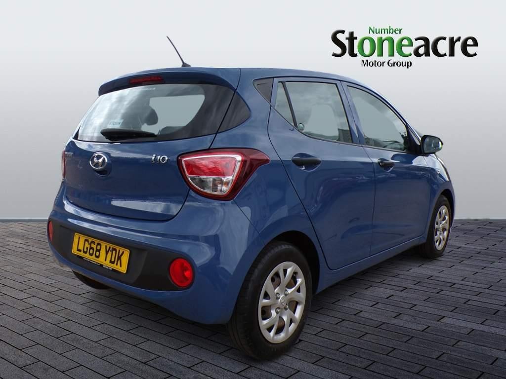 Hyundai i10 Image 3