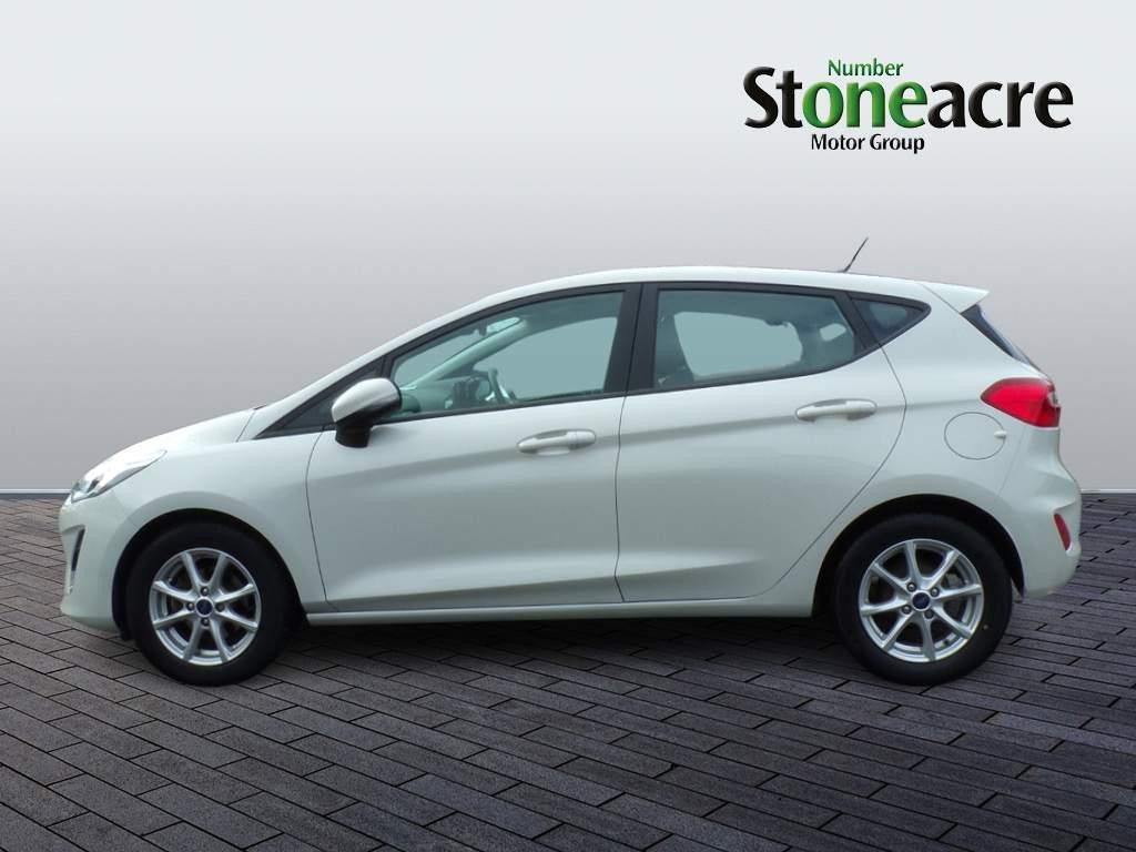 Ford Fiesta Image 6