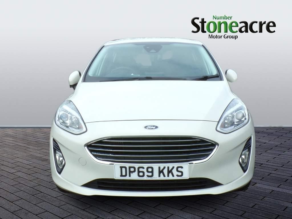 Ford Fiesta Image 8