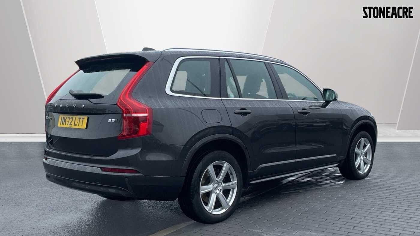 Volvo XC90 Image 8