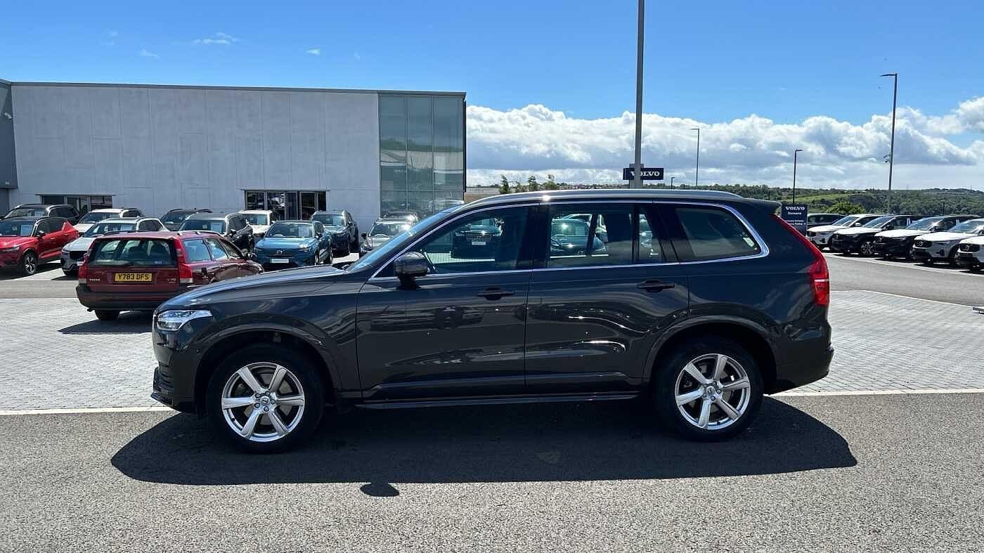 Volvo XC90 Image 9