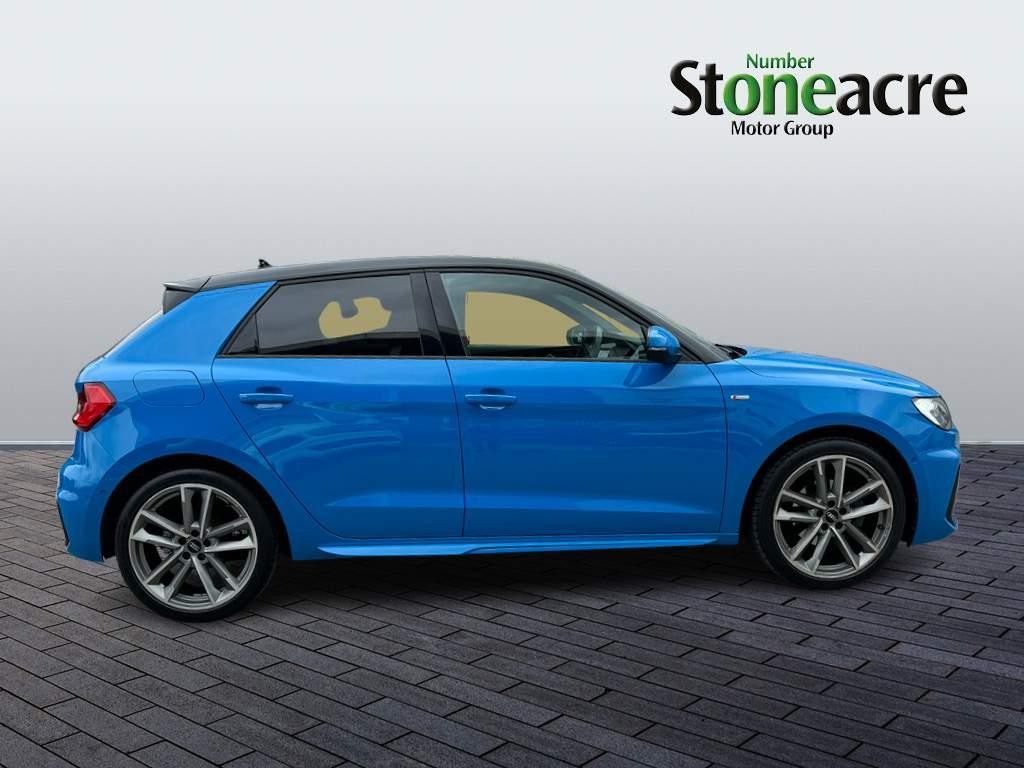 Audi A1 Image 2