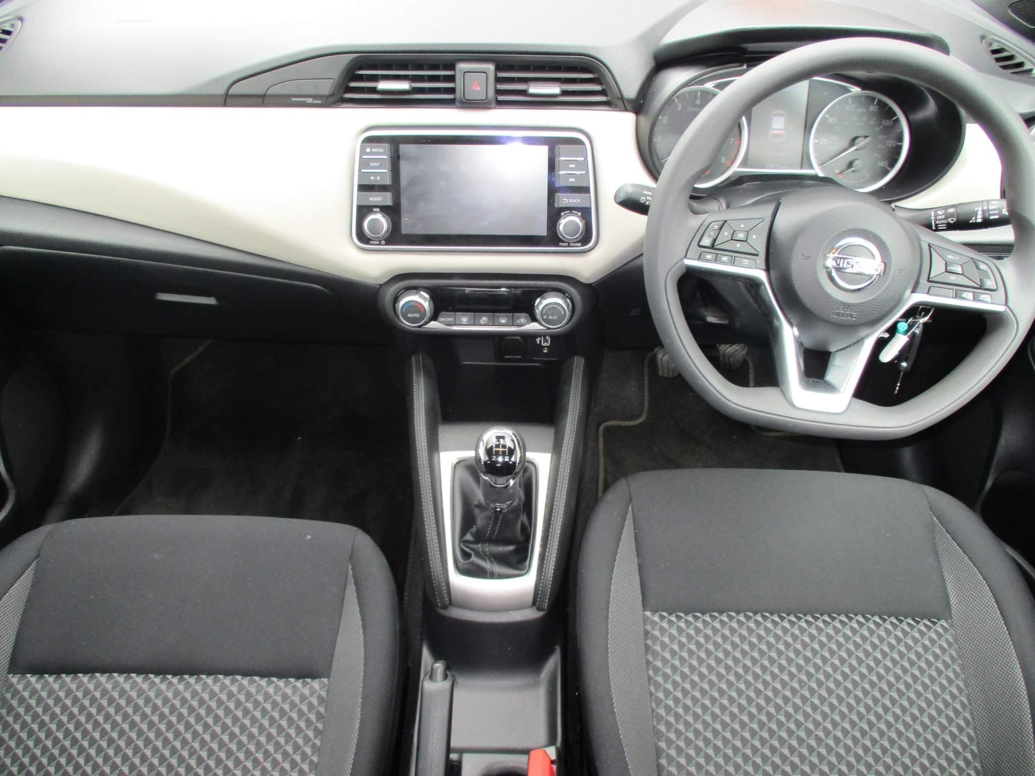 Nissan Micra Image 9