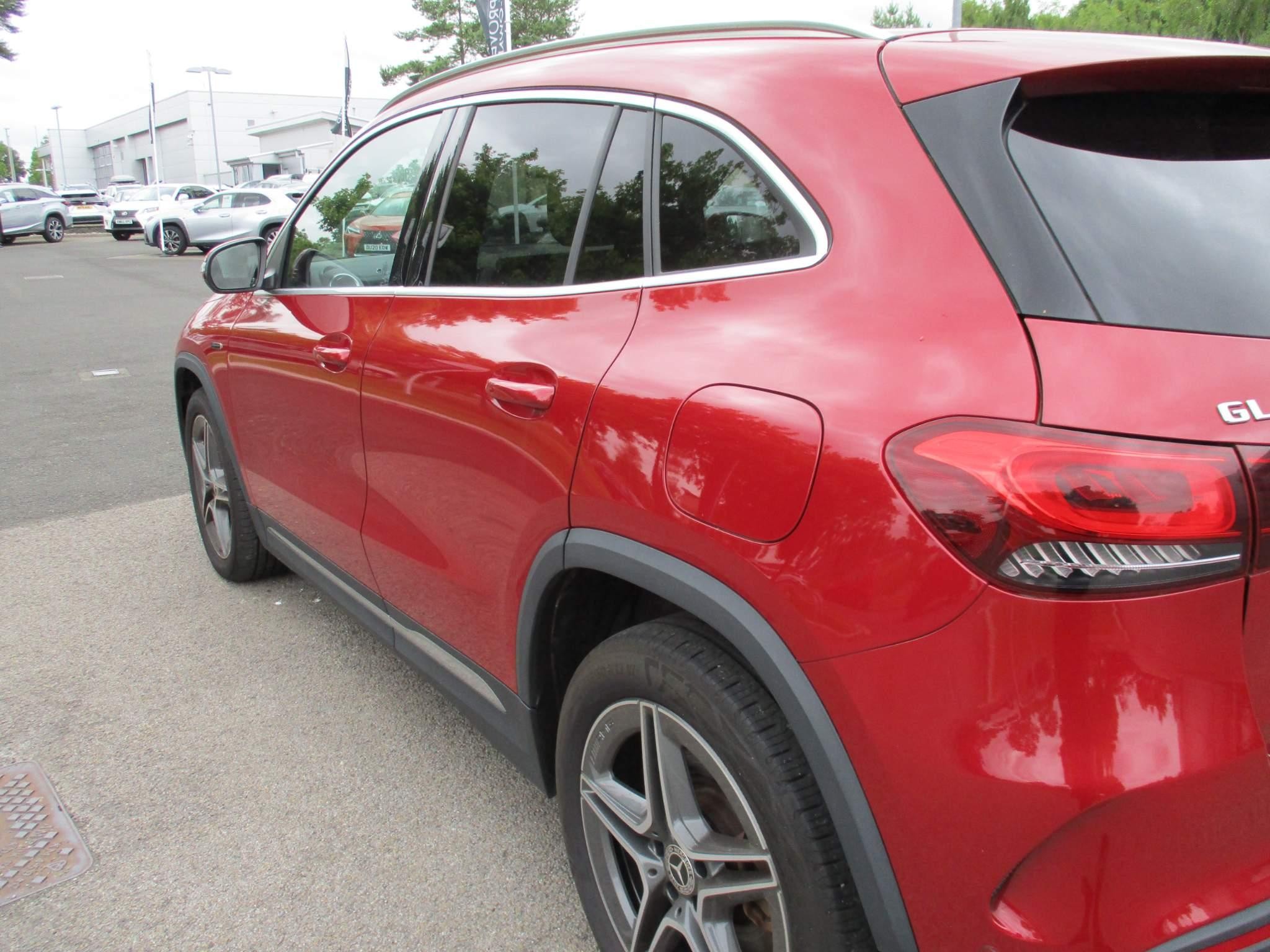 Mercedes-Benz GLA Image 41