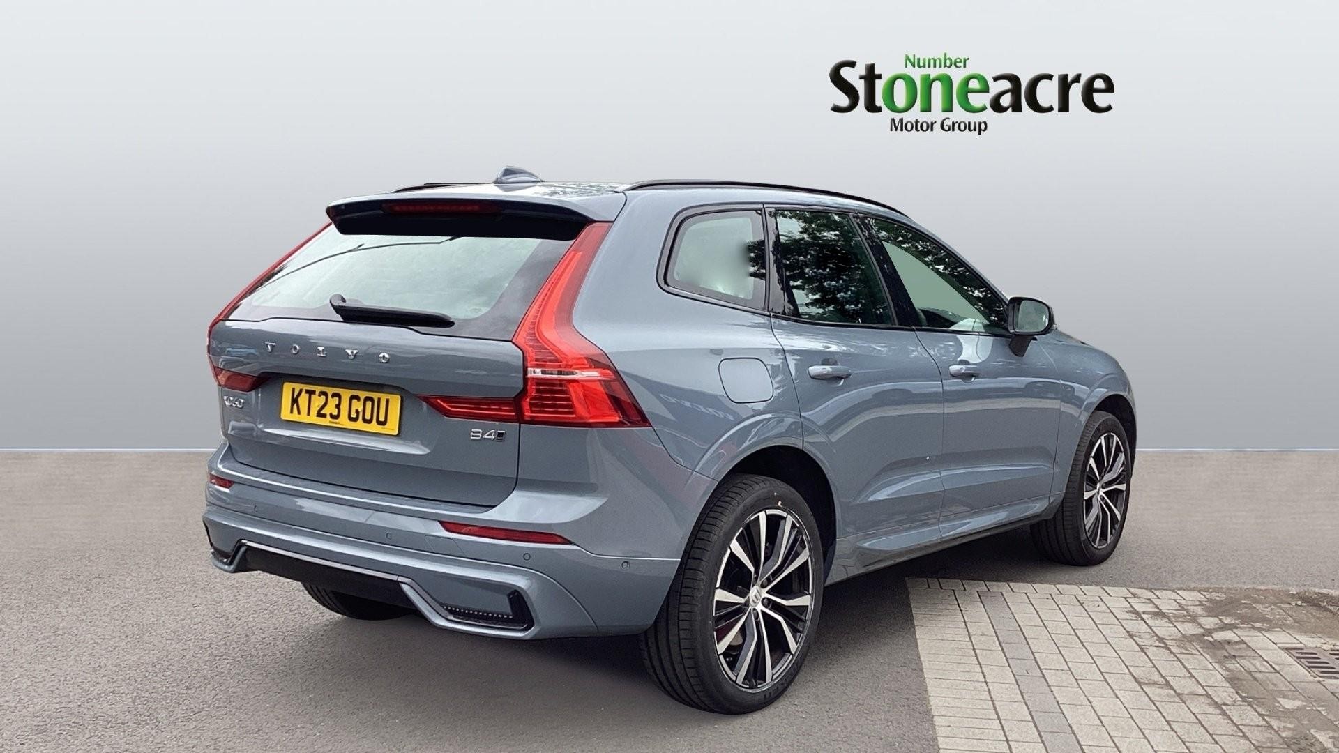 Volvo XC60 Image 8