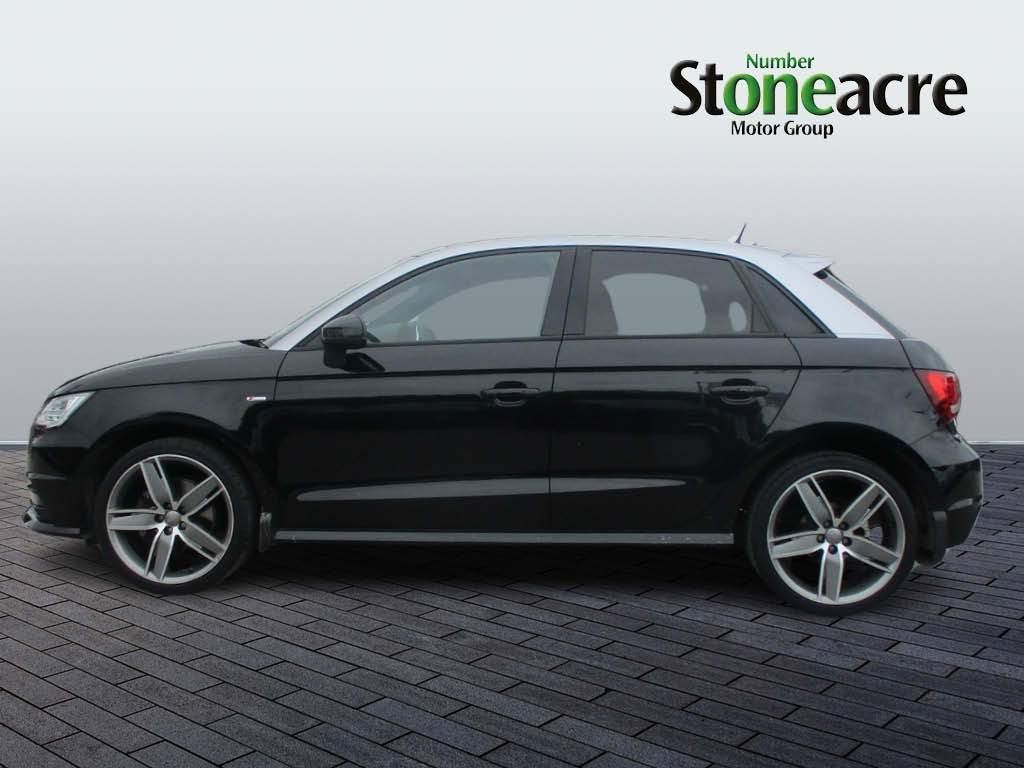 Audi A1 Image 6