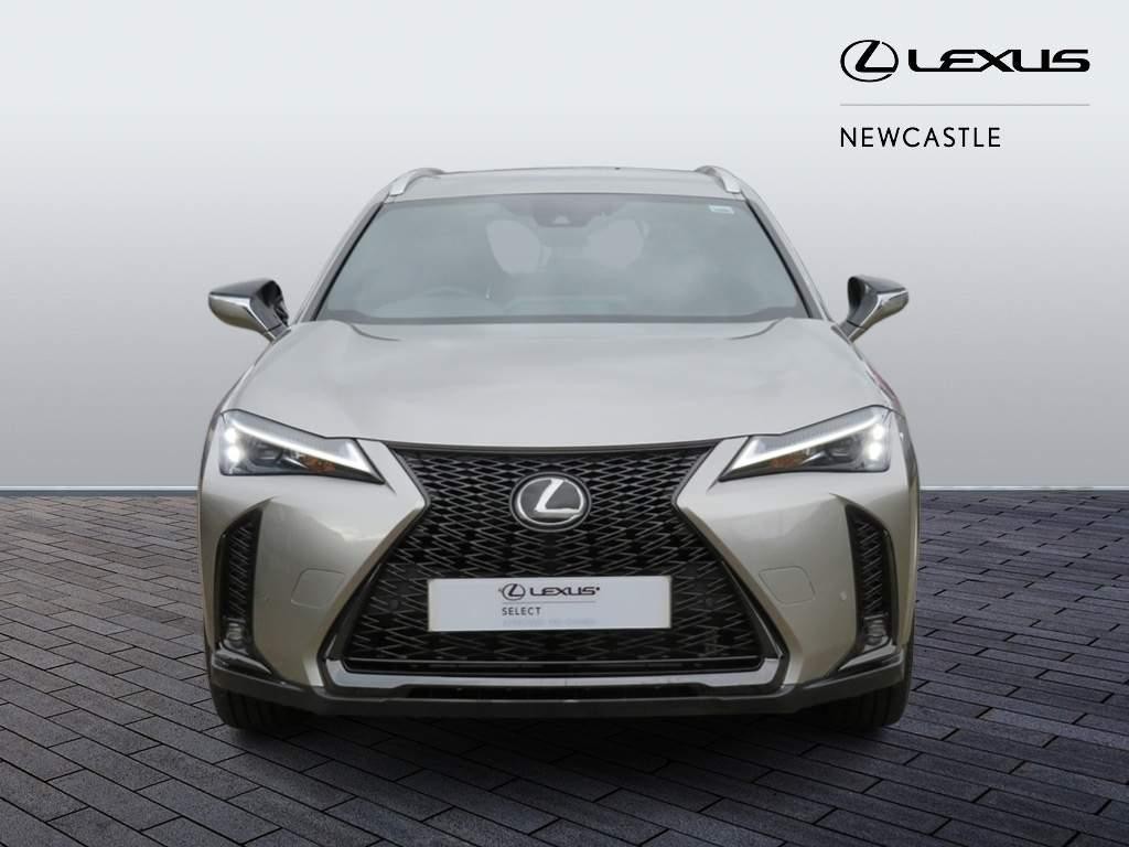 Lexus UX Image 10