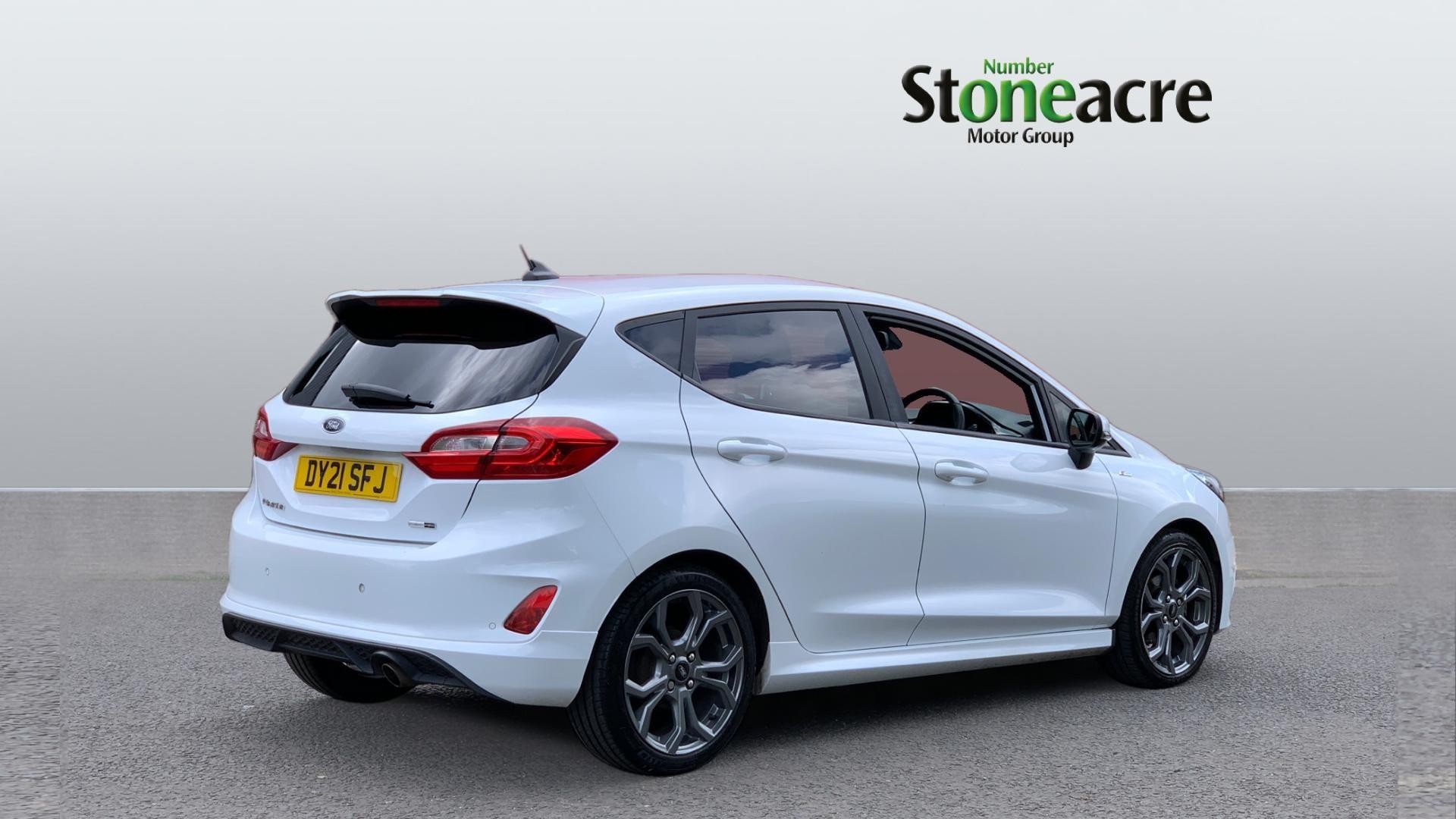 Ford Fiesta Image 7