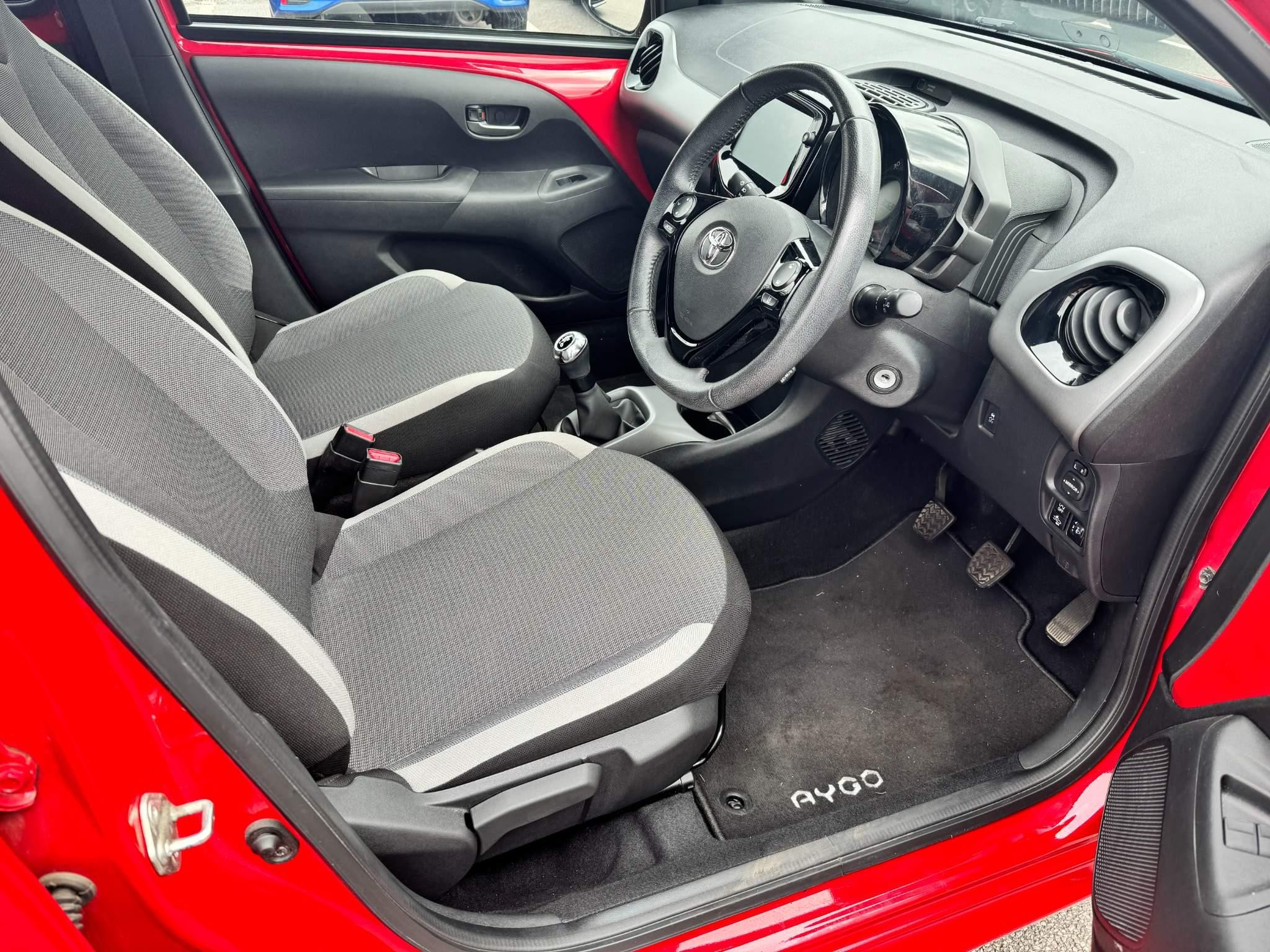 Toyota Aygo Image 11