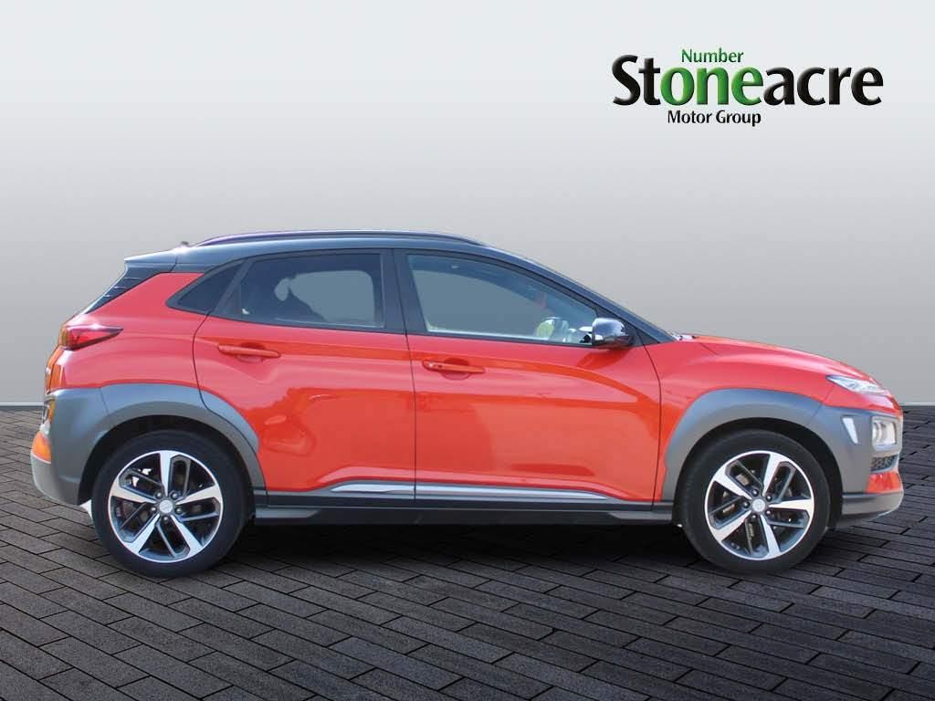 Hyundai KONA Image 2