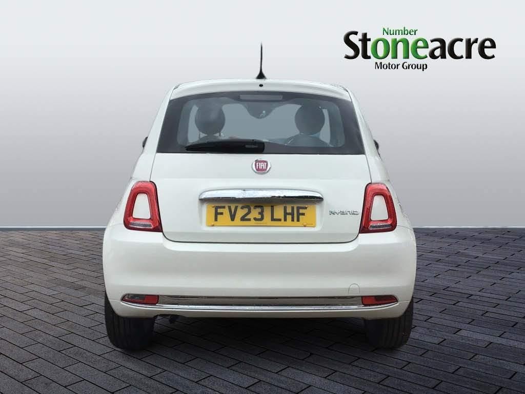 Fiat 500 Hybrid Image 4