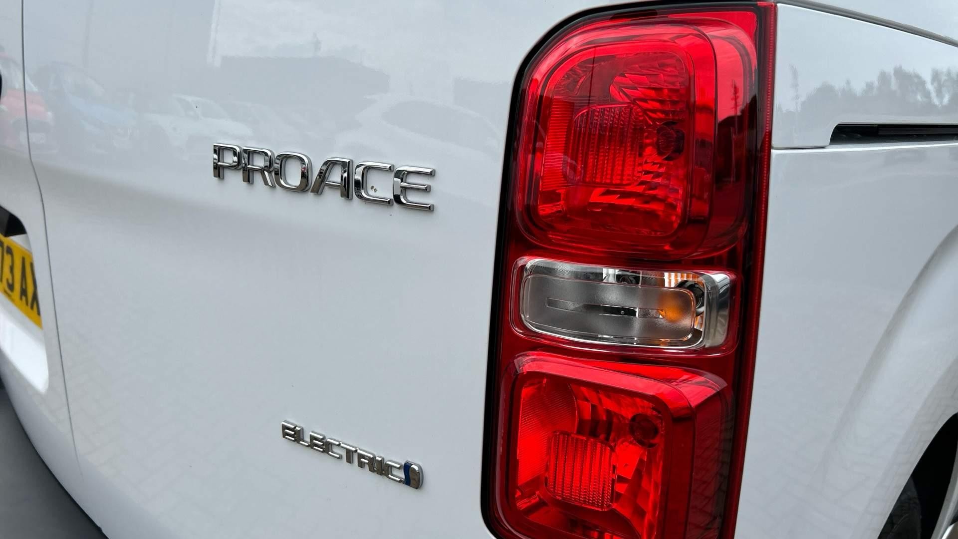 Toyota Proace Image 33