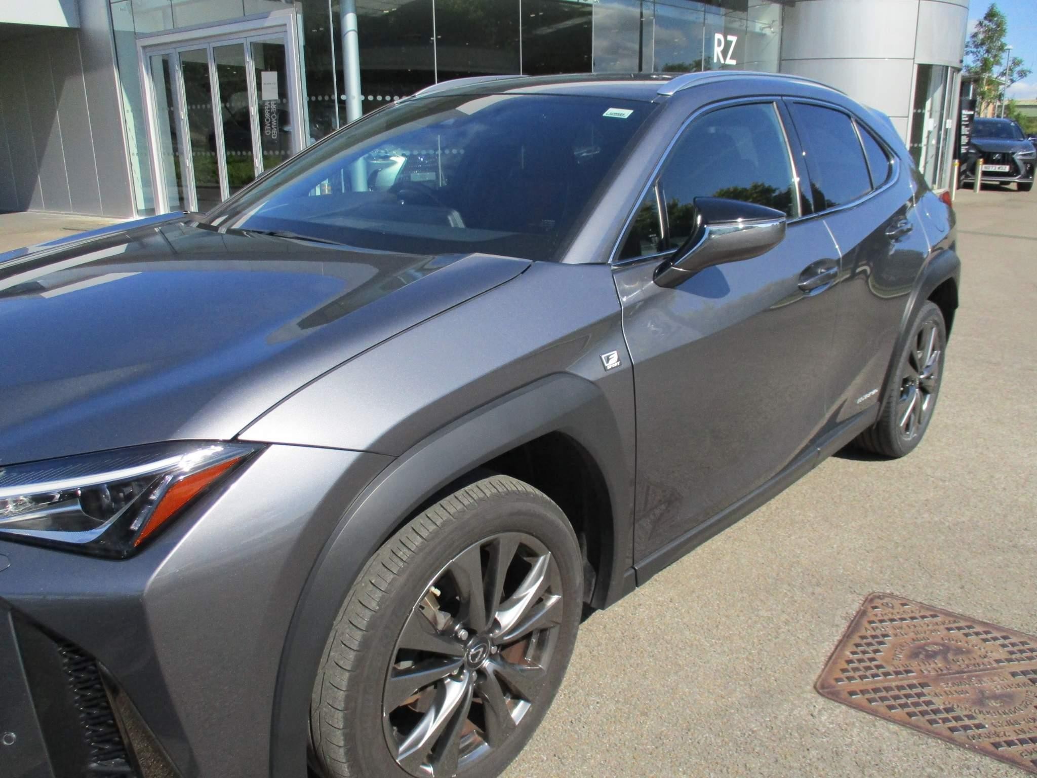 Lexus UX Image 41