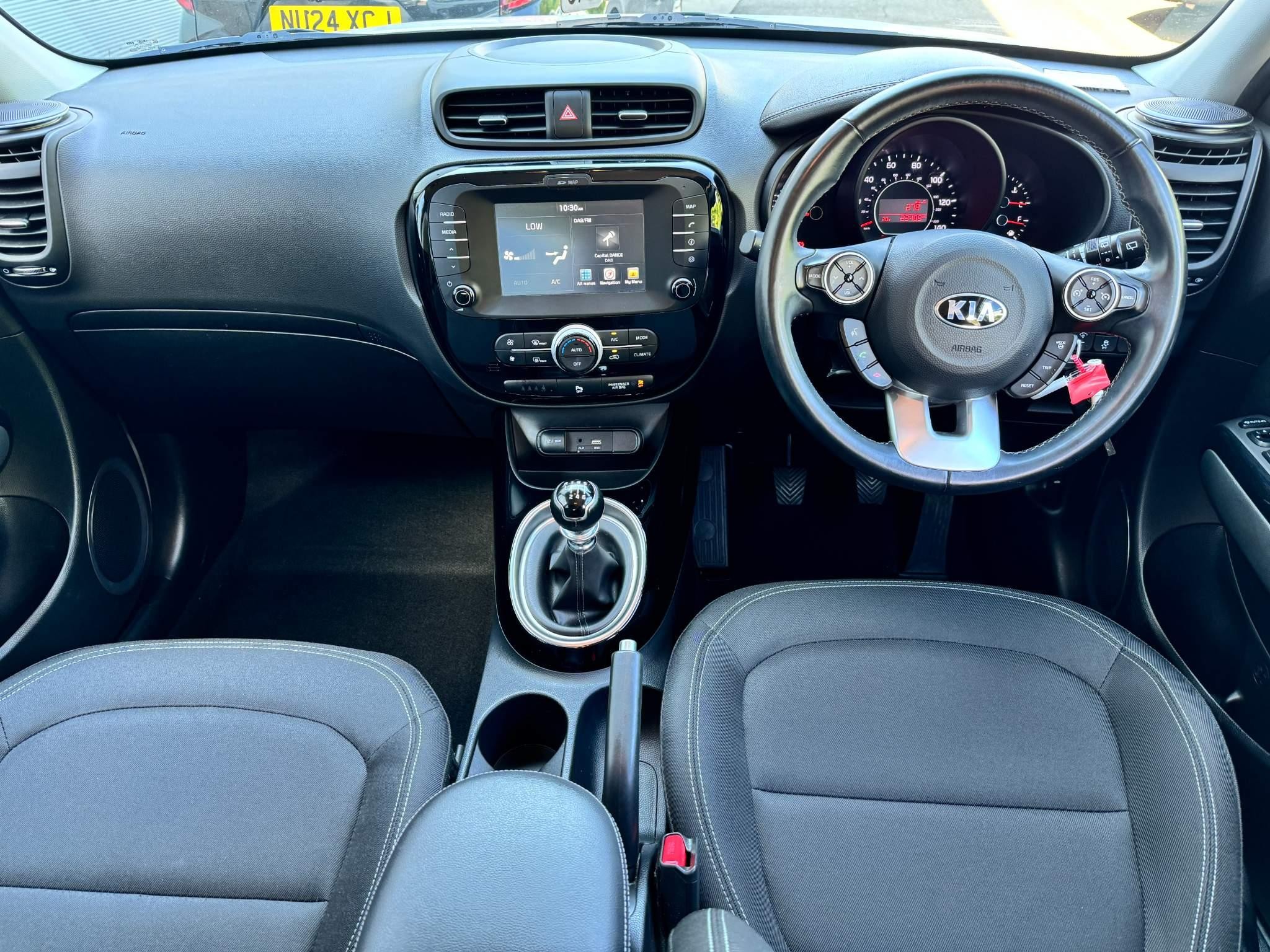 Kia Soul Image 15