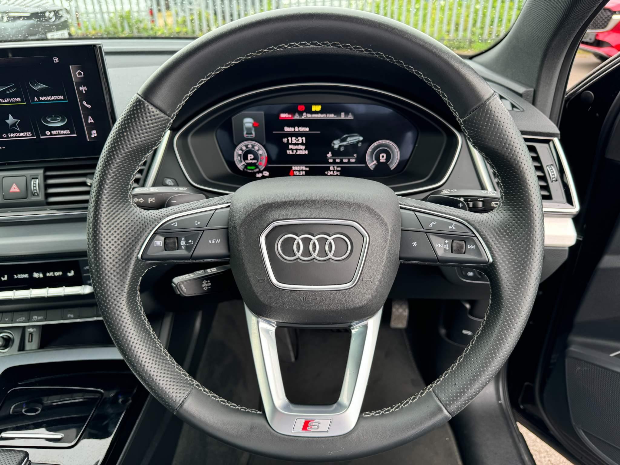 Audi Q5 Image 10